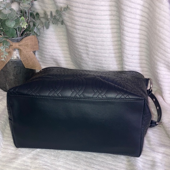 Bella Russo Black Patterned Handbag with tassel and inside keychain NEW - Picture 7 of 9